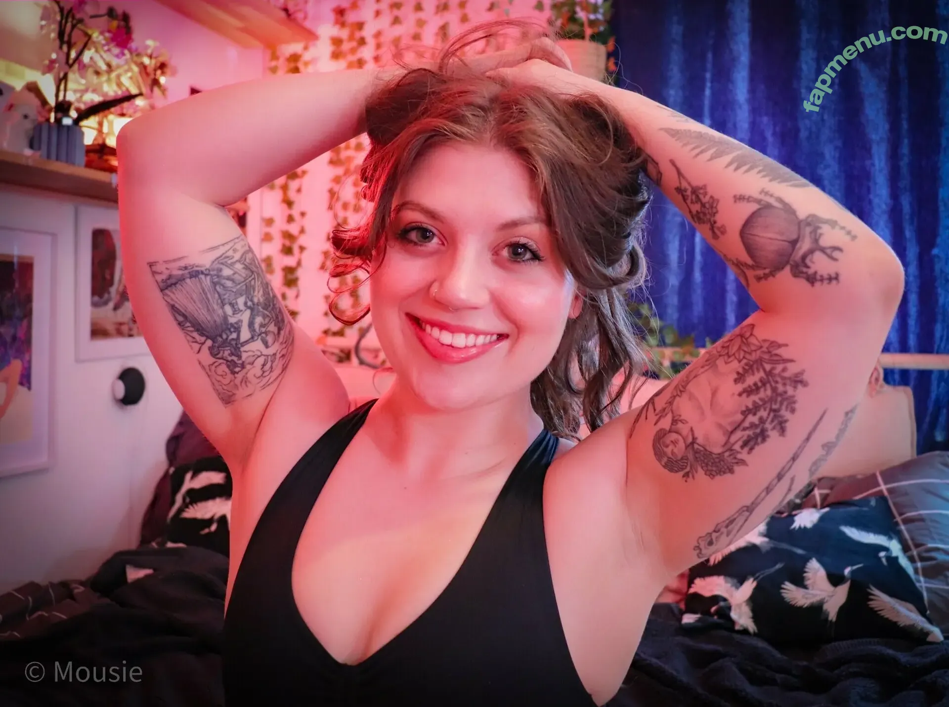 MissMousieMouse nude photo #0203 (Mousie / Yogscast / _mousie_mouse)