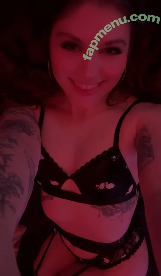 MissMousieMouse nude photo #0503 (Mousie / Yogscast / _mousie_mouse)