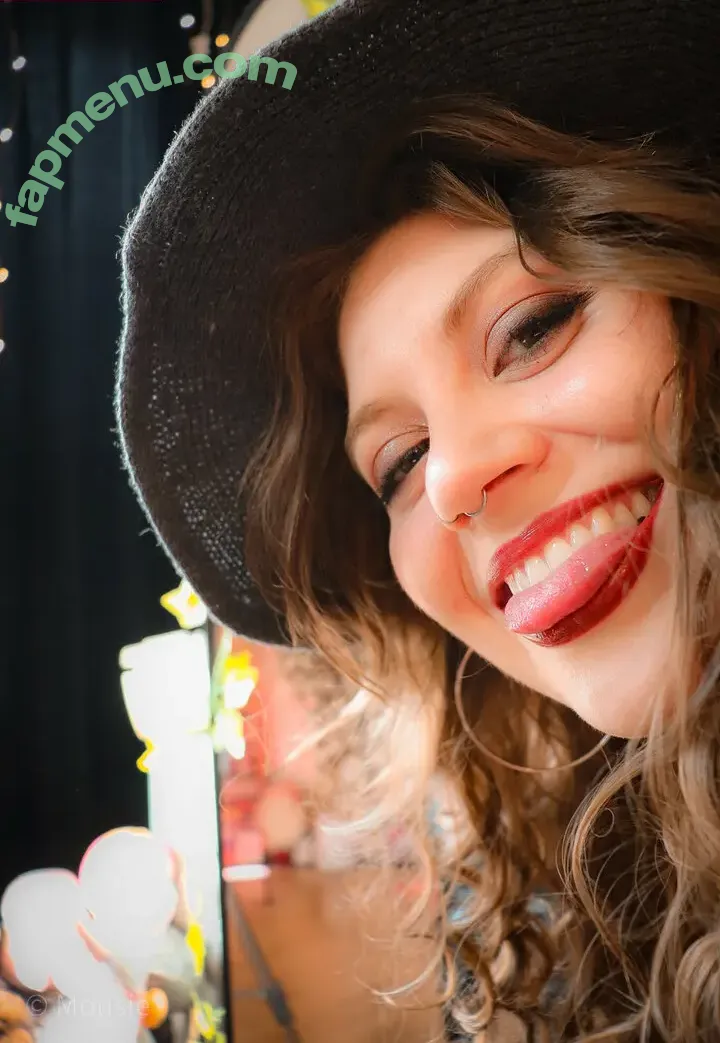 MissMousieMouse nude photo #0540 (Mousie / Yogscast / _mousie_mouse)