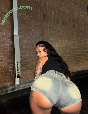 nude photo #0005