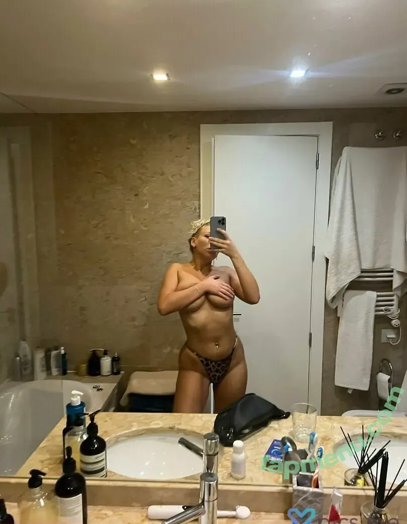 missoverdrip nude photo #0230 (missoverdrip)