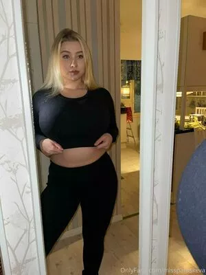 missparaskeva / missparaskeva.pr nude photo #0360