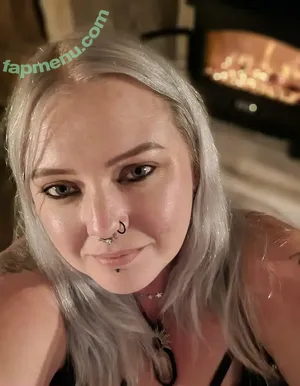 misspeggydeville / misspelledevil nude photo #0059