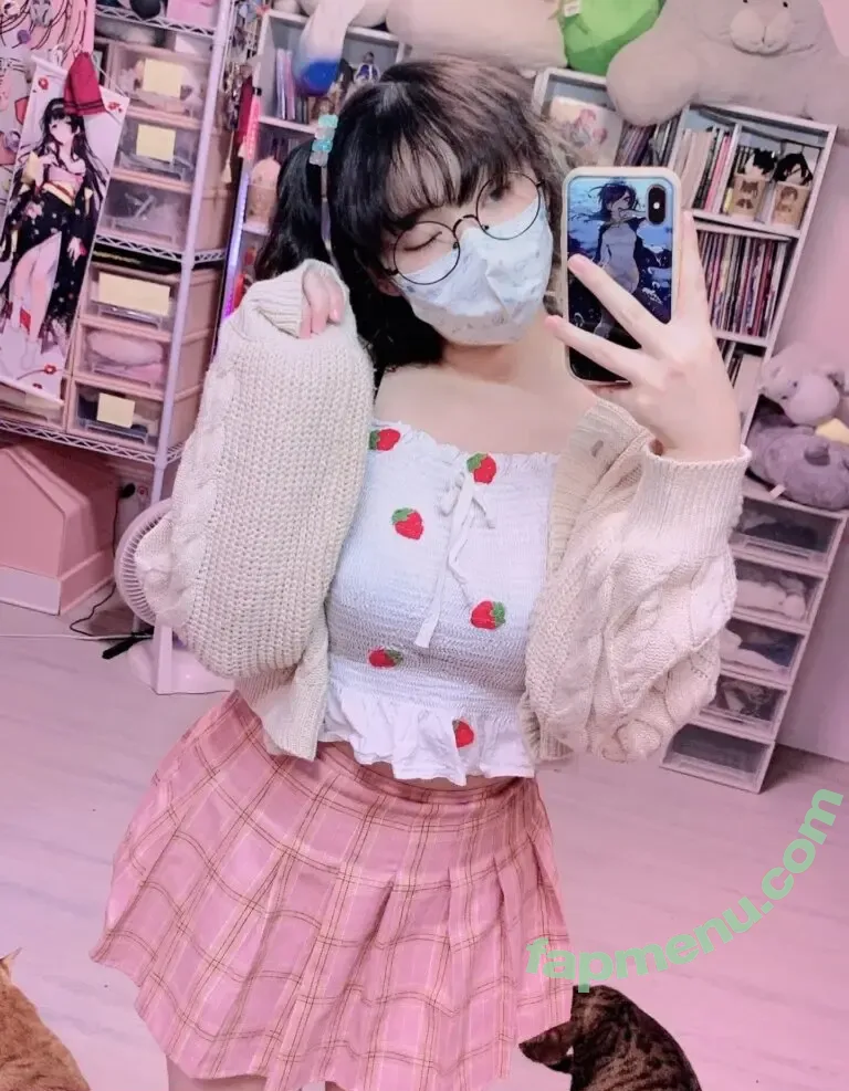 misspenguin nude photo #0003 (misspenguin)