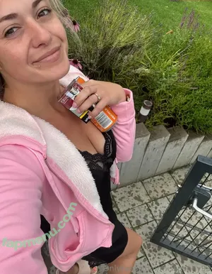 misspenny93 / miss.__penny nude photo #0005