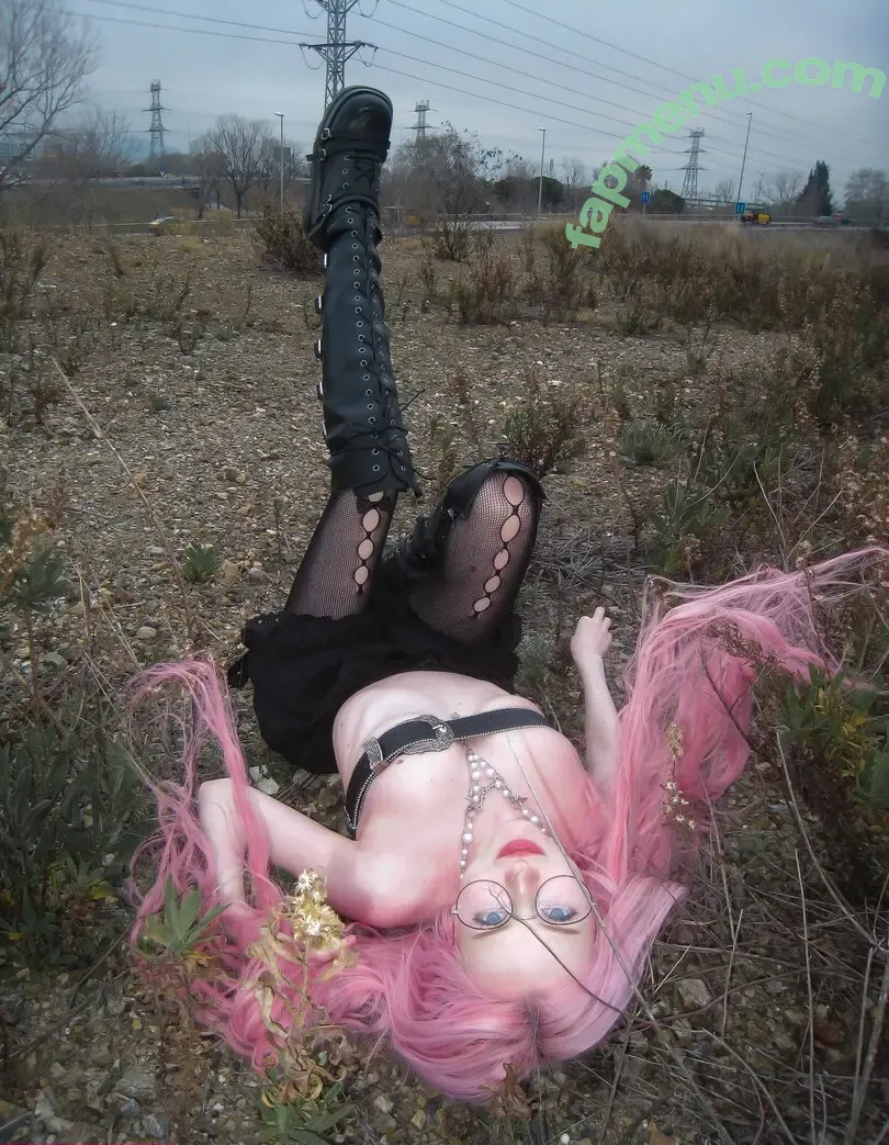 misspetitemay nude photo #0143 (misspetitemay)
