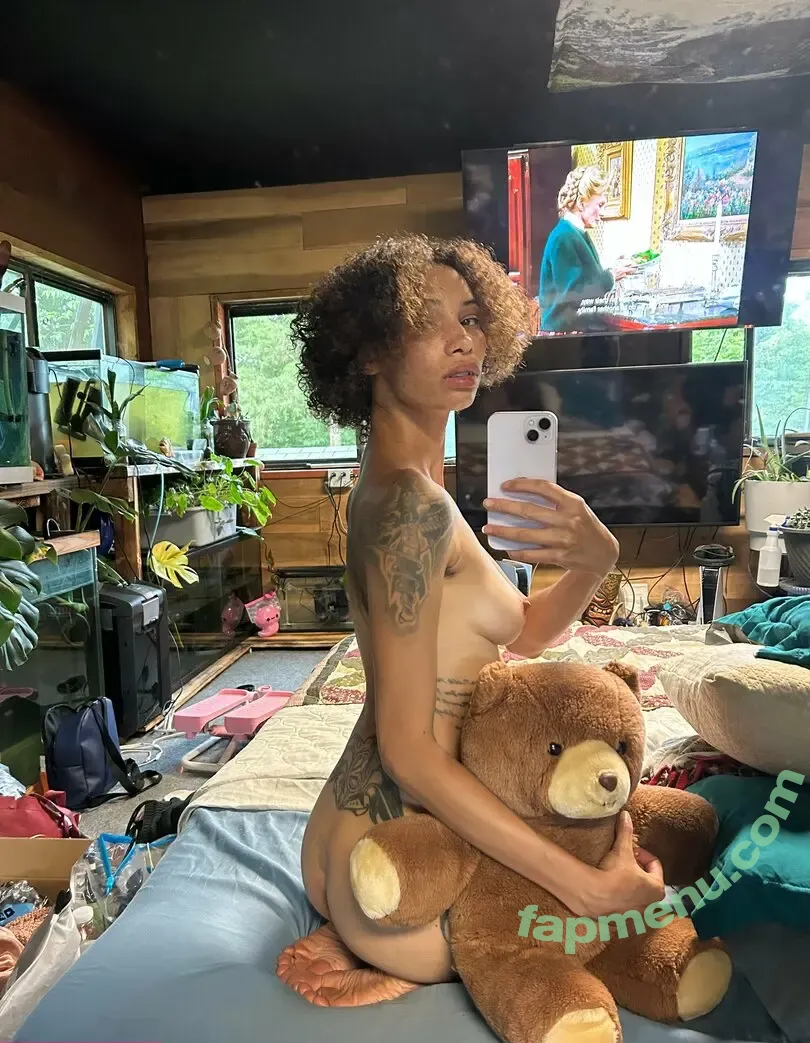 misspolycincinnati nude photo #0047 (misspolycincinnati)