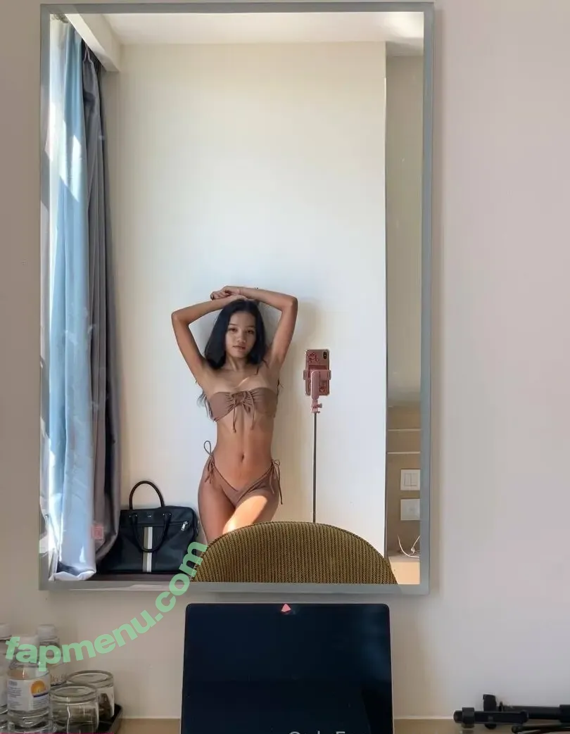 misspoppyx nude photo #0013 (misspoppyart)