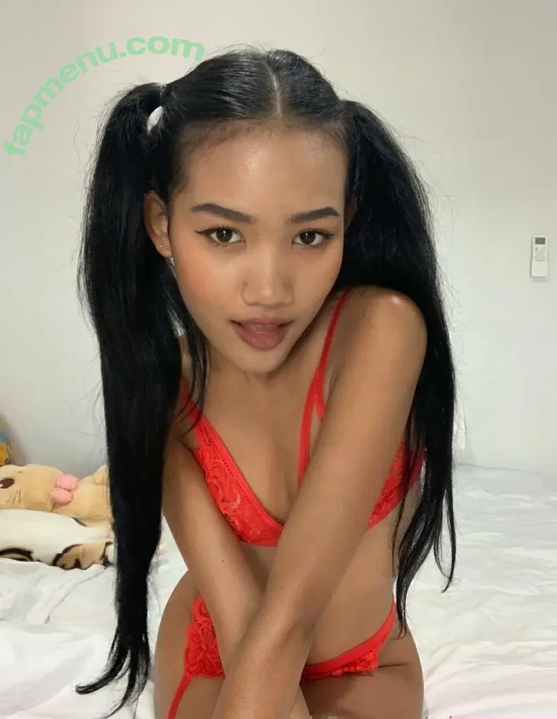 misspoppyx nude photo #0018 (misspoppyart)