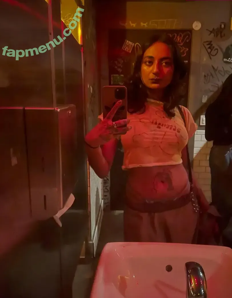 missprankz nude photo #0052 (missprankz)