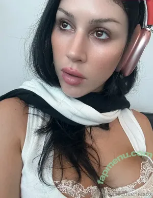 MissQueenieXOX / missqueeniexo / missqueeniexoxo nude photo #0317