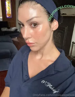 MissQueenieXOX / missqueeniexo / missqueeniexoxo nude photo #0322