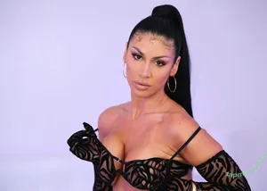 MissQueenieXOX / missqueeniexo / missqueeniexoxo nude photo #0383