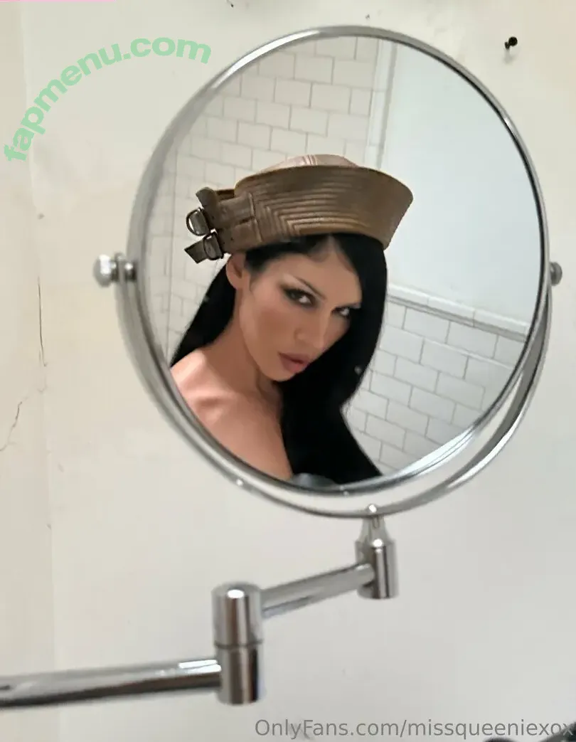 MissQueenieXOX nude photo #0337 (missqueeniexo / missqueeniexoxo)