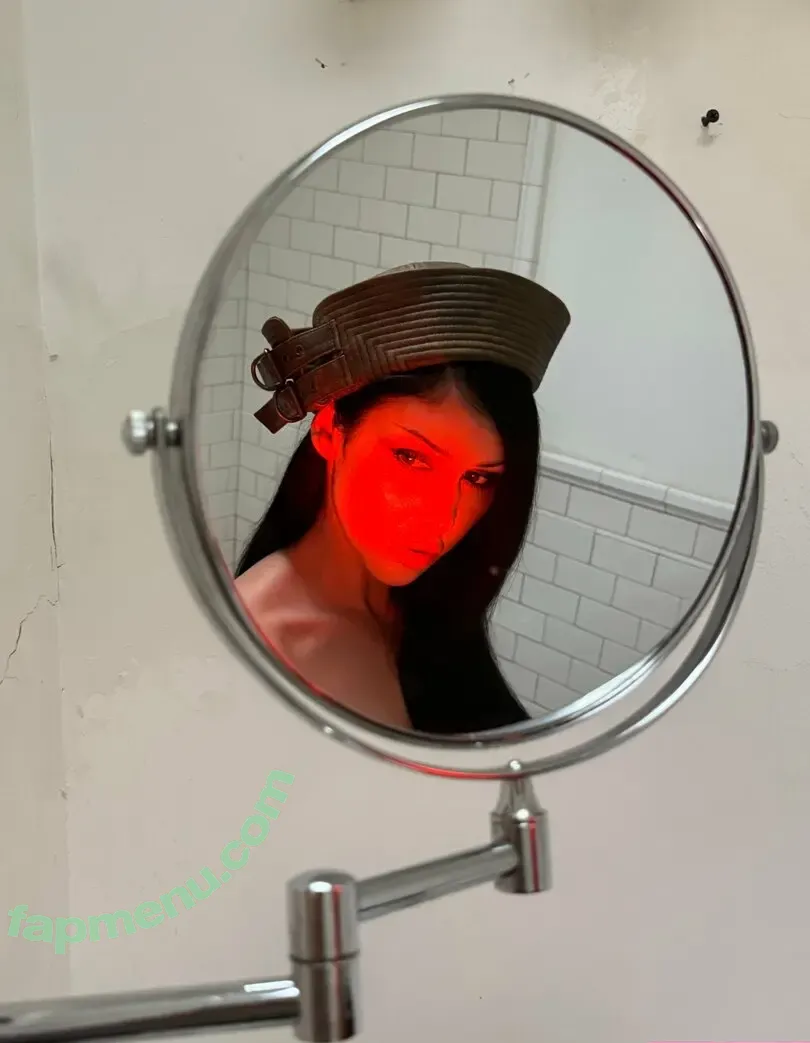 MissQueenieXOX nude photo #0338 (missqueeniexo / missqueeniexoxo)