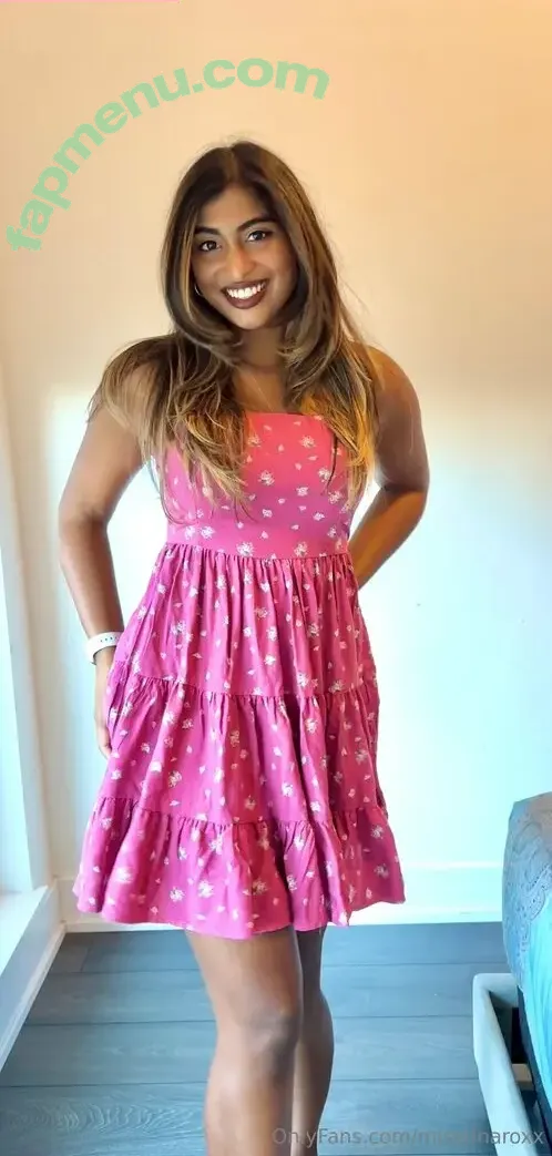 missrinaroxx nude photo #0015 (lifewithrina101)