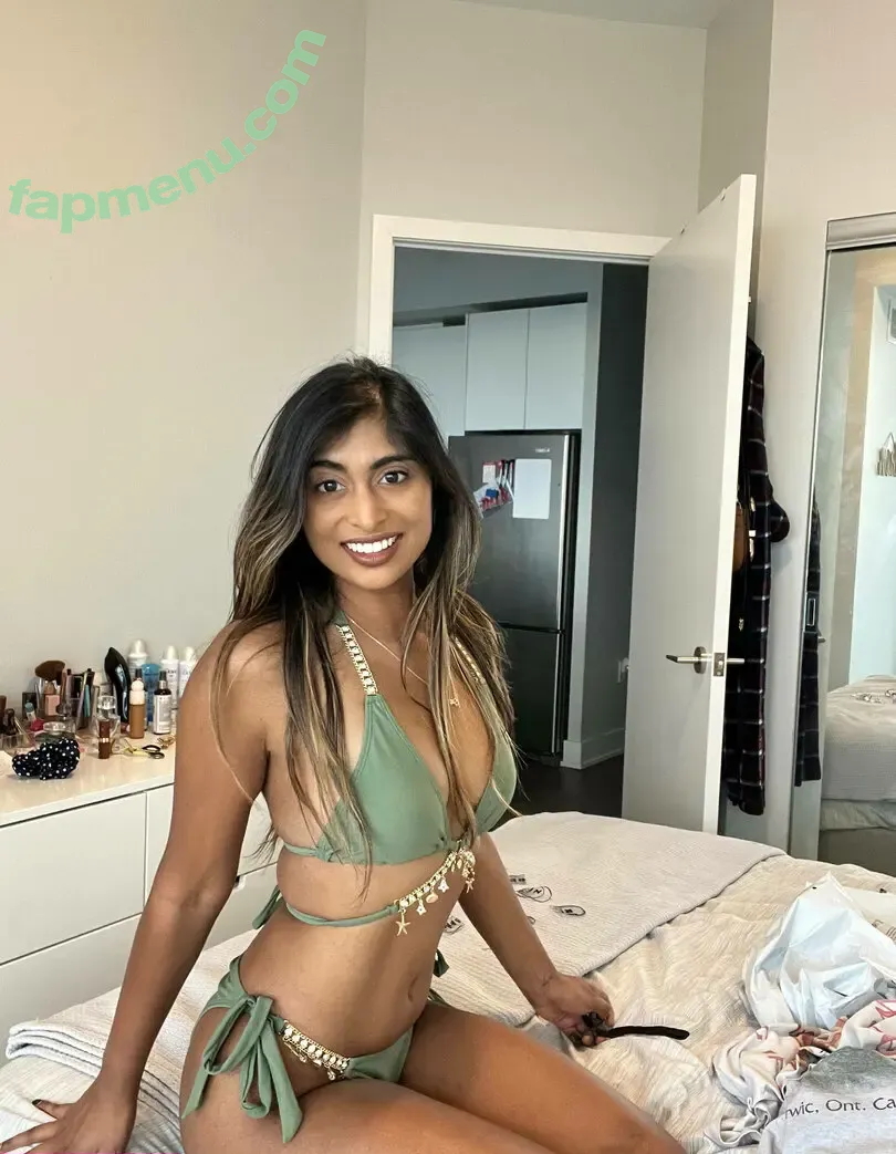 missrinaroxx nude photo #0015 (lifewithrina101)