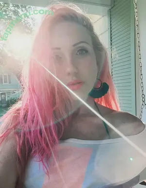 missroyalkc / missroyaltyxoxo nude photo #0007