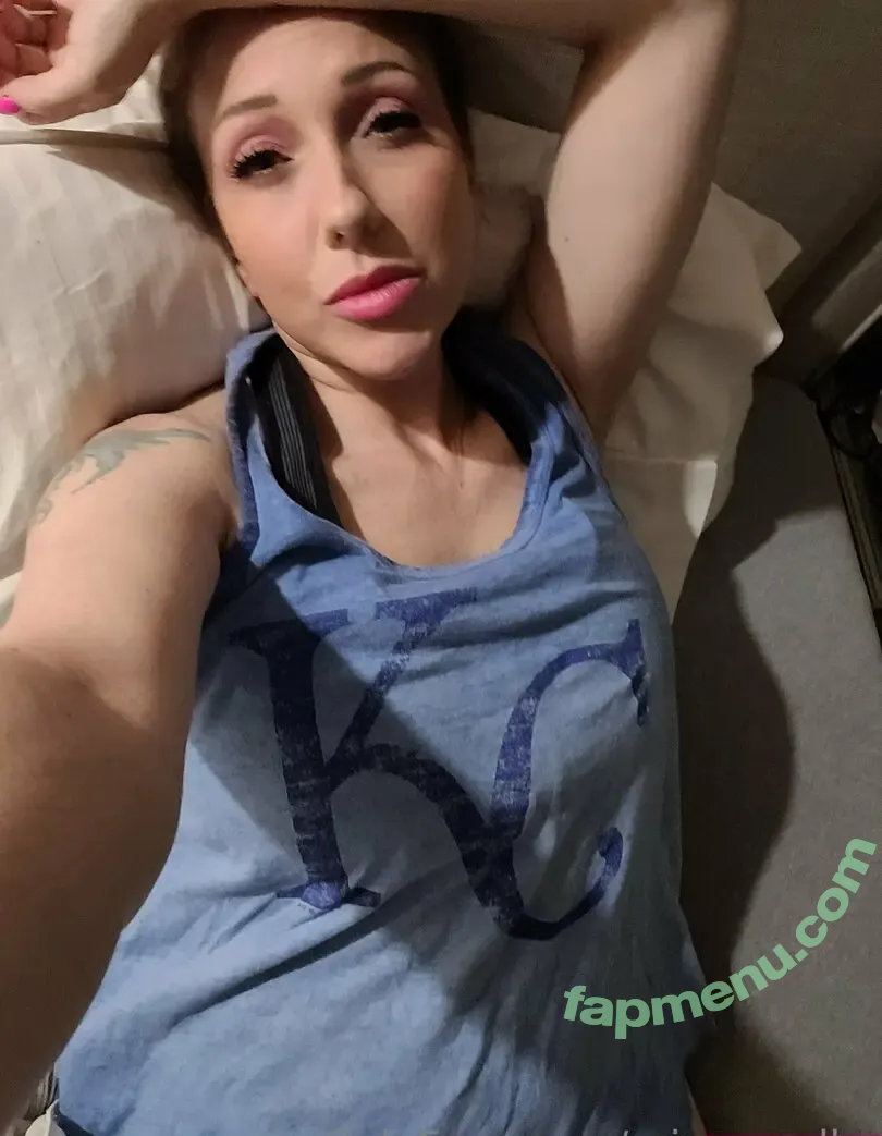 missroyalkc nude photo #0037 (missroyaltyxoxo)