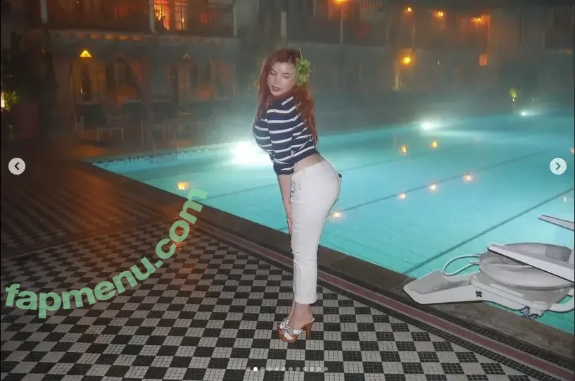 misssclair nude photo #0051 (misssclair)