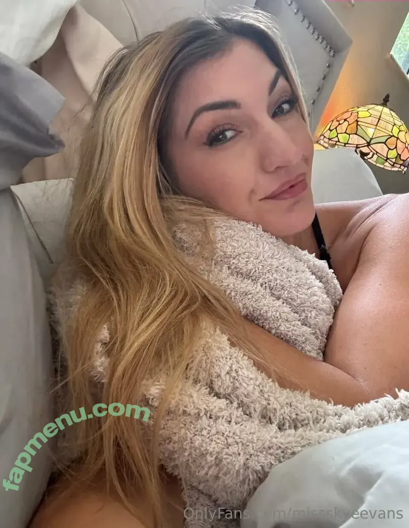 missskyeevans nude photo #0158 (miss_skye_evans)