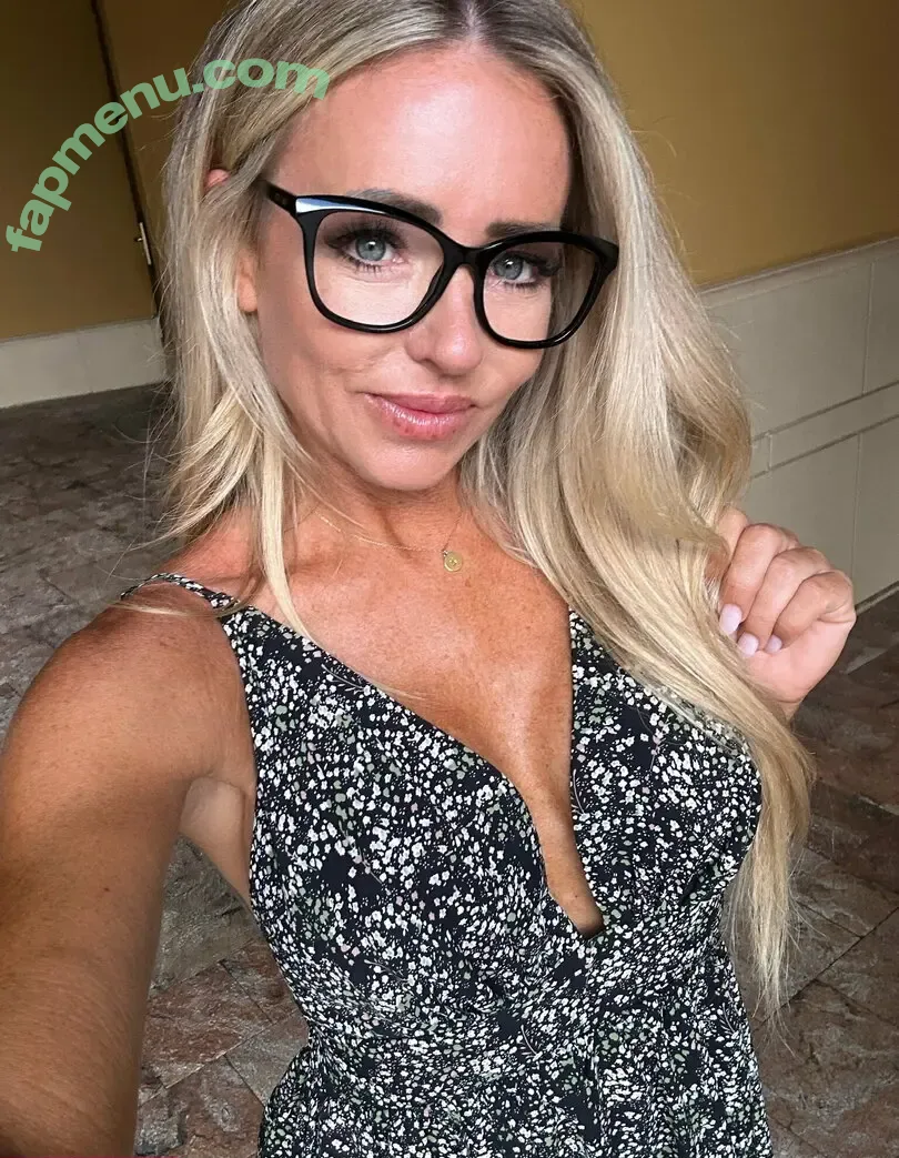 missswaggerfree nude photo #0174 (miss.swagger_xo)