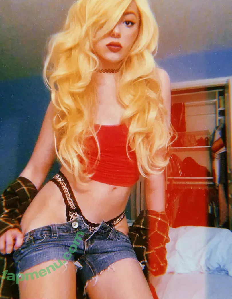 missvanillafree nude photo #0015 (awkwardlyvanilla)