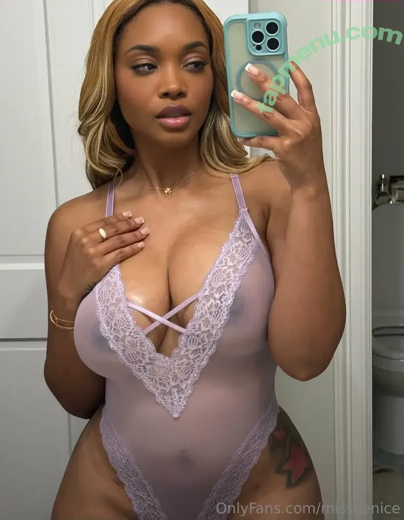 missvenice nude photo #0033 (missvenicebeach)