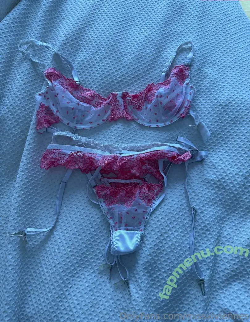 missviviennes nude photo #0058 (missvivienne)