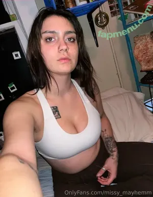  nude photo #0002