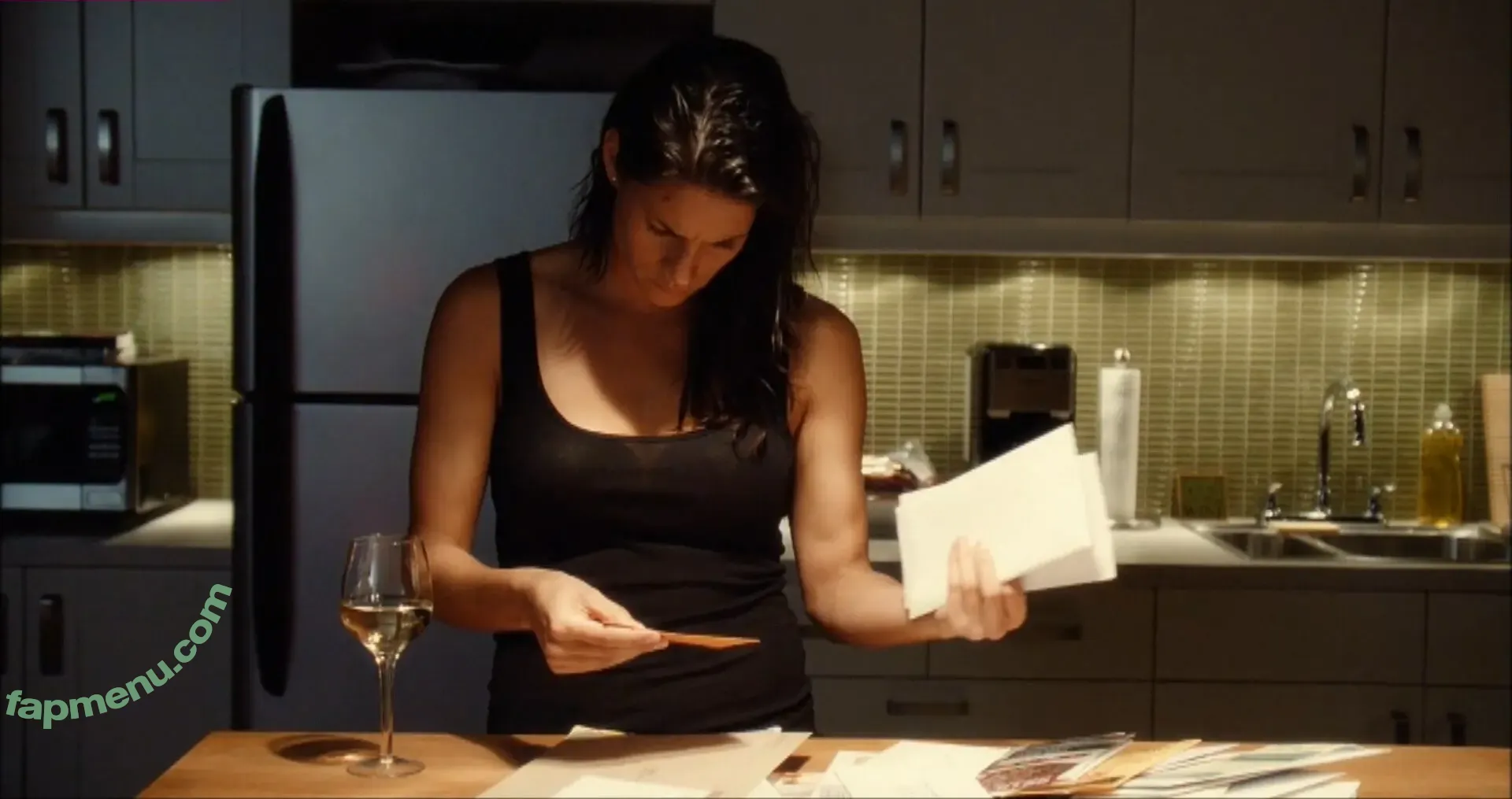 Missy Peregrym nude photo #0049 (mperegrym)