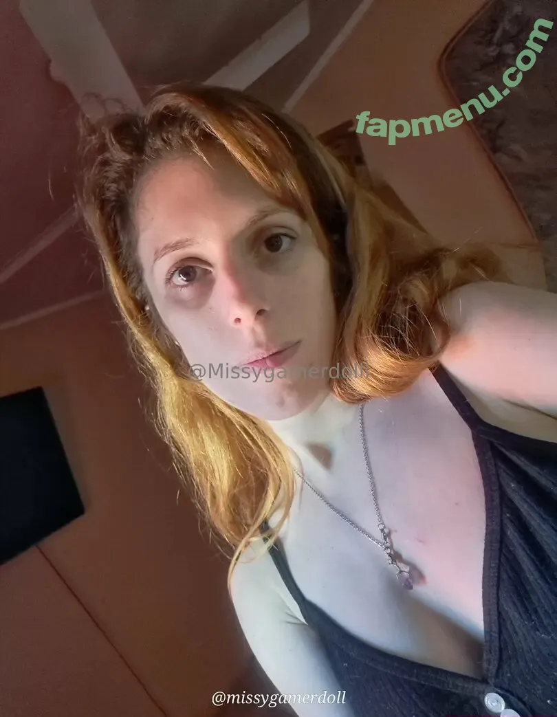 missygamerdolll nude photo #0126 (missygamerdolll)