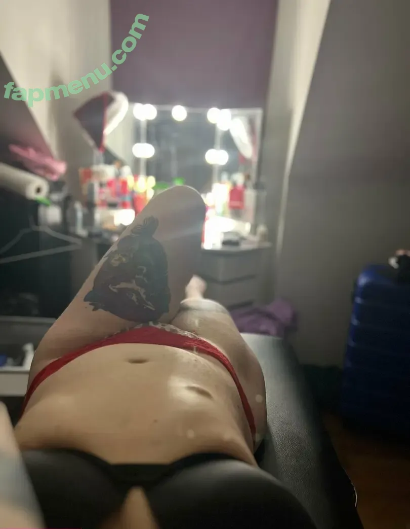missymarie29 nude photo #0003 (missy.marie29)