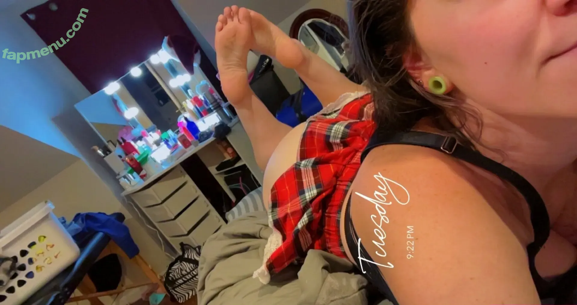 missymarie29 nude photo #0015 (missy.marie29)