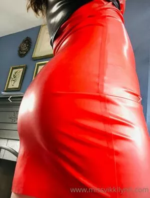 Mistress Victoria Lynn / Miss Vikki Lynn / missvikkilynn / mistressvictoria / mistressvictorialynn / victorialyn nude photo #0034