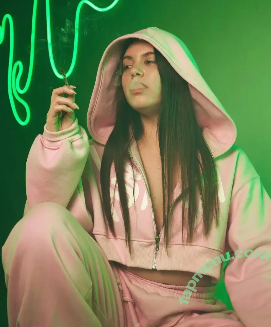 mistresskaisa nude photo #0014 (its.mistresskaisa)