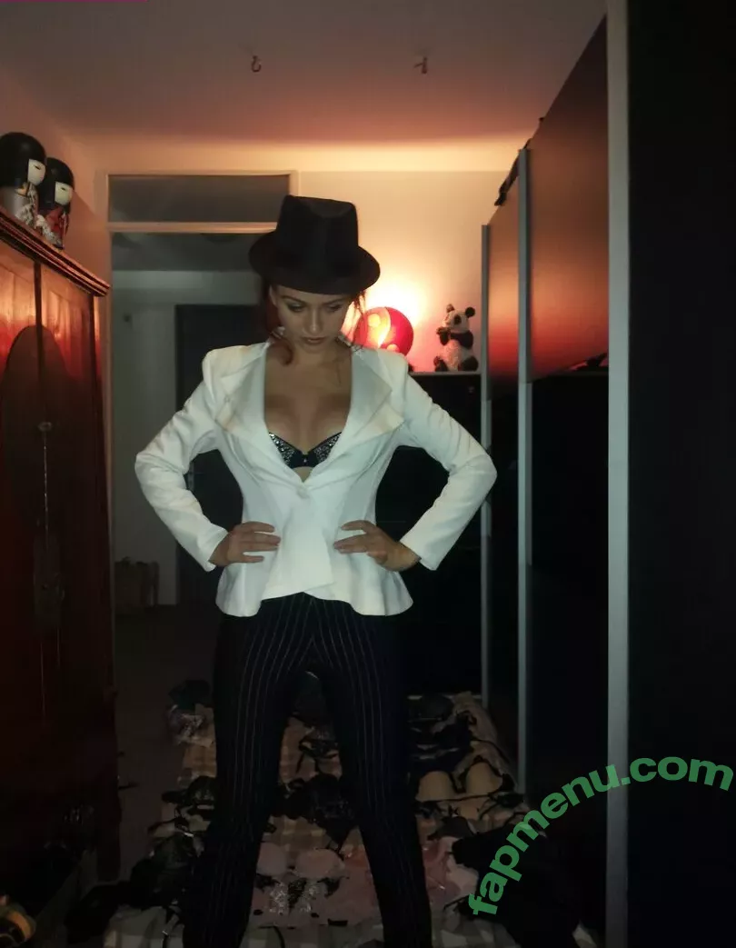 mistresslfatale nude photo #0065 (mistresslfatale)