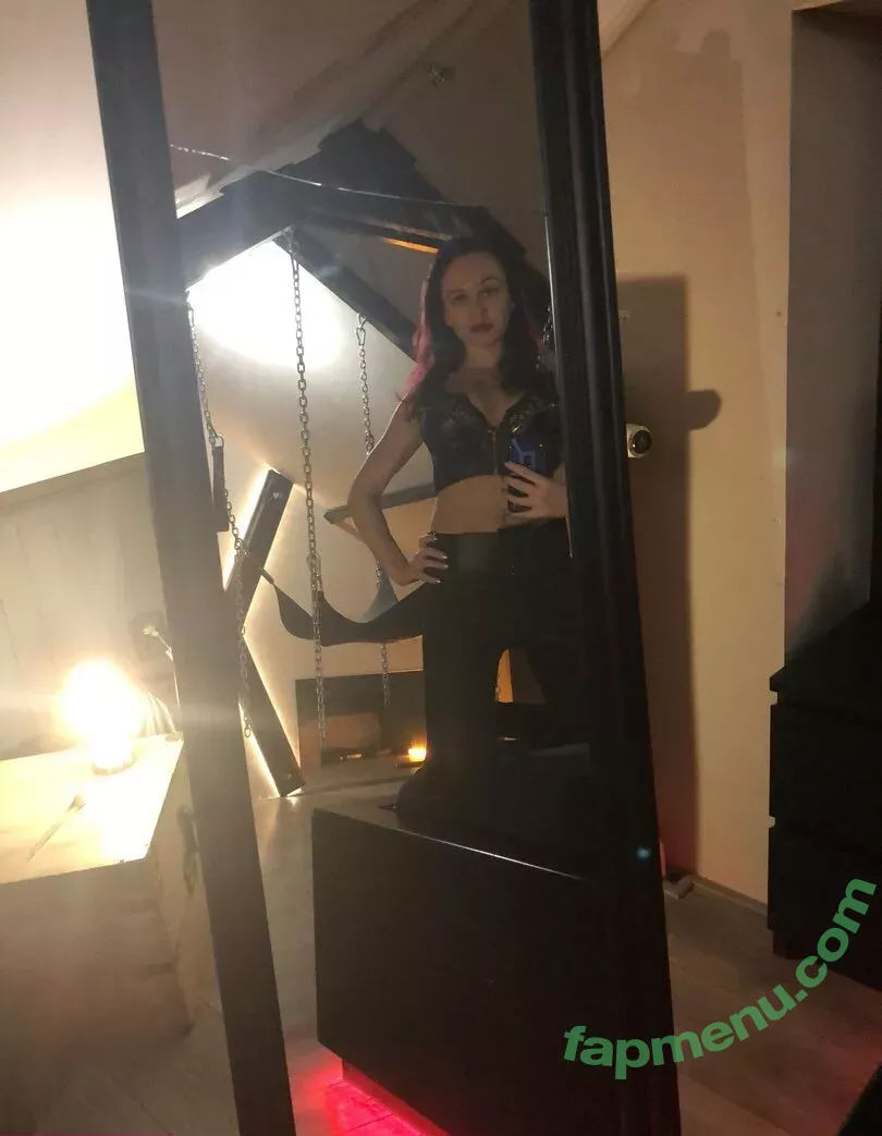 mistresslfatale nude photo #0117 (mistresslfatale)