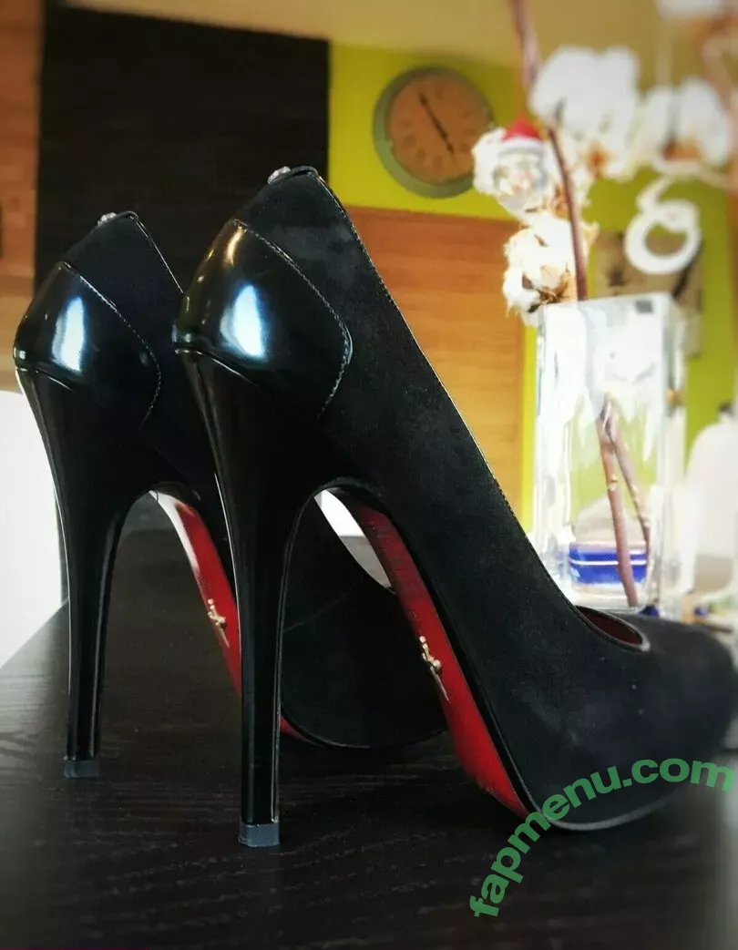 mistresslfatale nude photo #0213 (mistresslfatale)