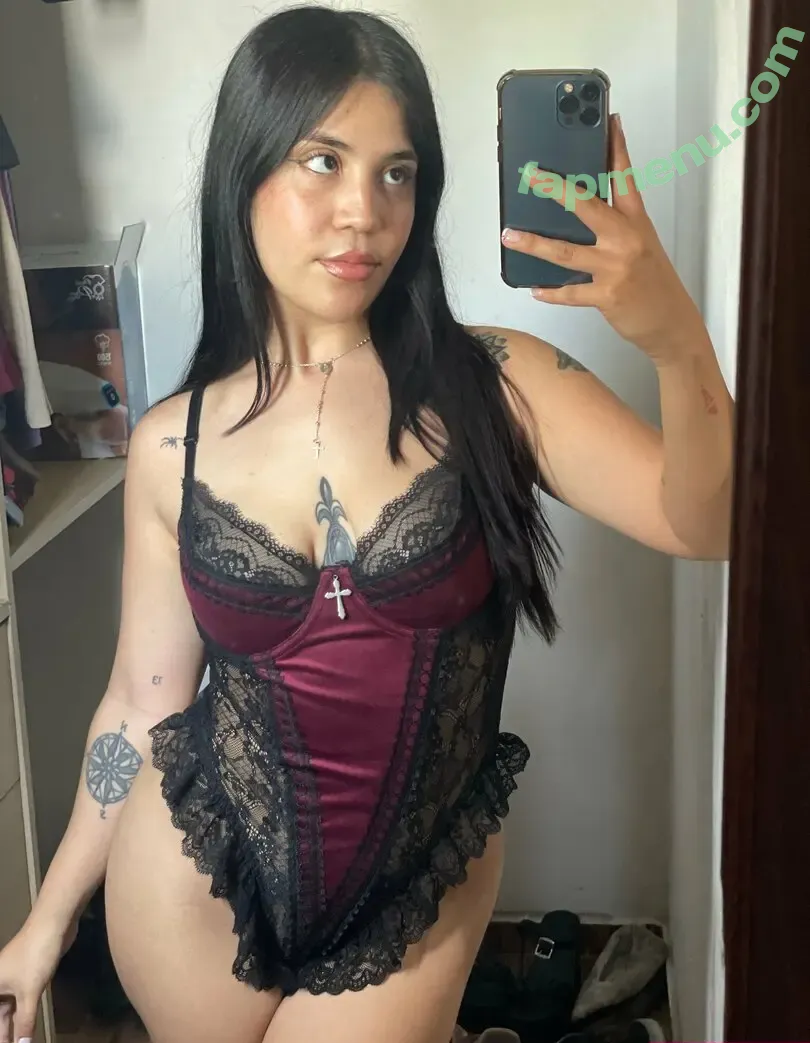 mistressluciana nude photo #0003 (mistressluciana3q)