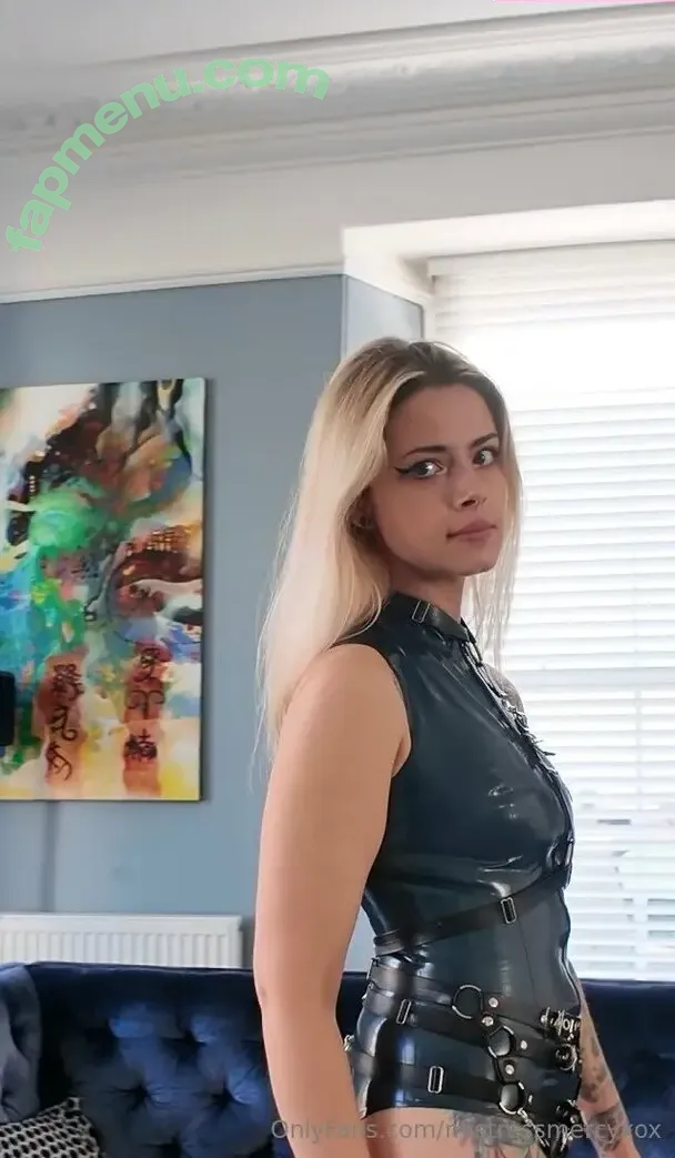 mistressmercyxox nude photo #0001 (mistressmercyxox)