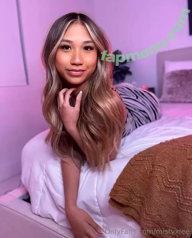 Misty Lee nude photo #0004 (magicalmistylee / mistyxlee)