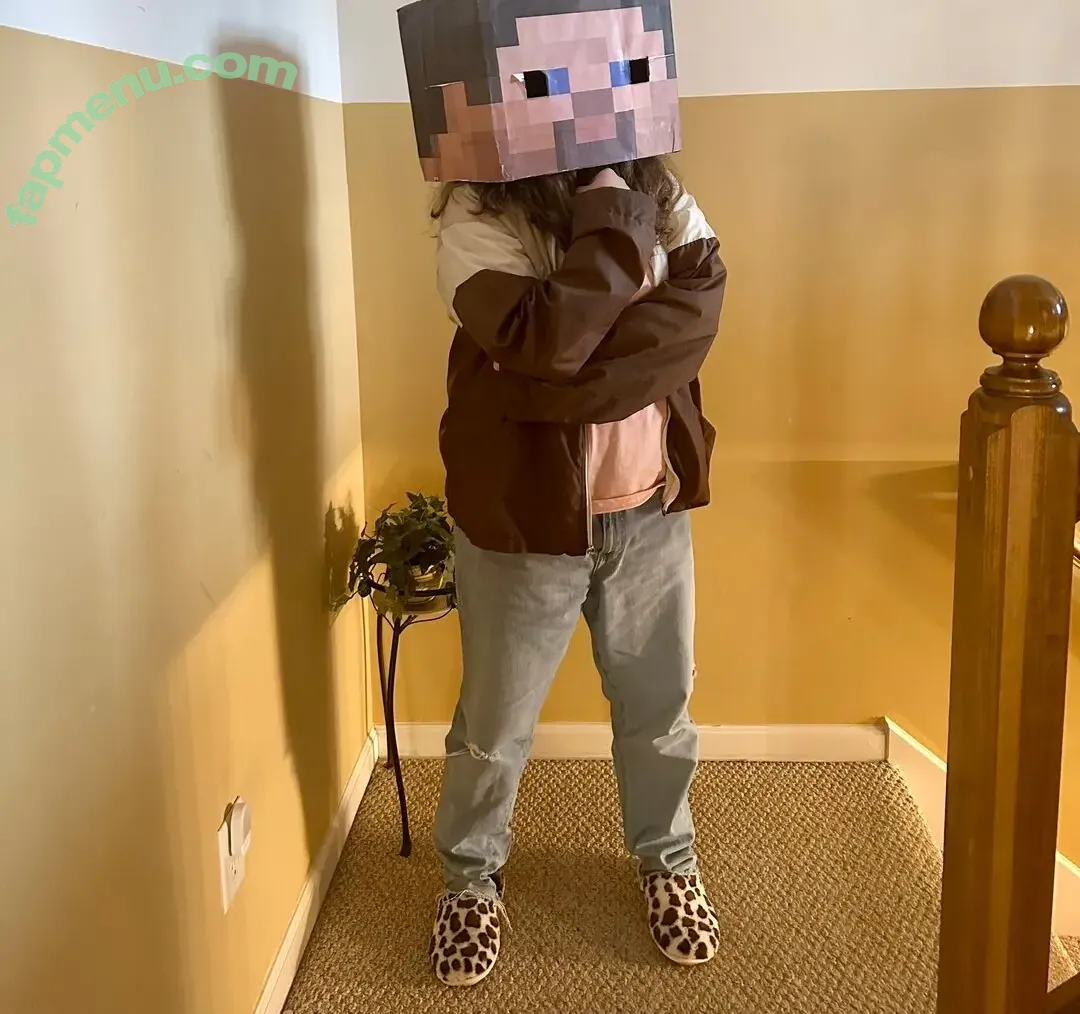 Mitchie Soren nude photo #0060 (sorensroom)