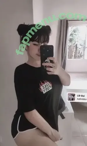  nude photo #0002