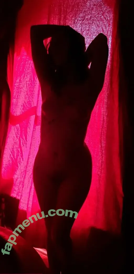 mittensmcqueenfree nude photo #0039 (mittensmcqueenfree)