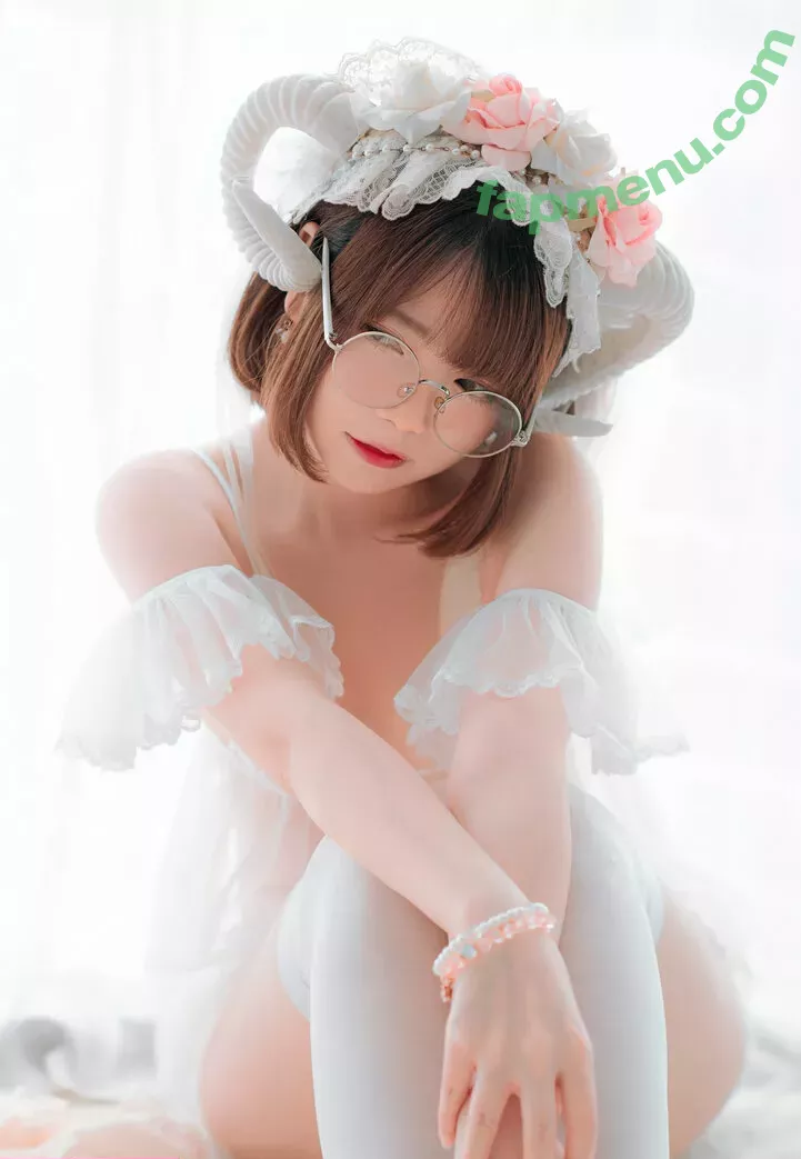 miu_cosplayer nude photo #0013 (Milky_choco93 / ミウ Cosplayer)