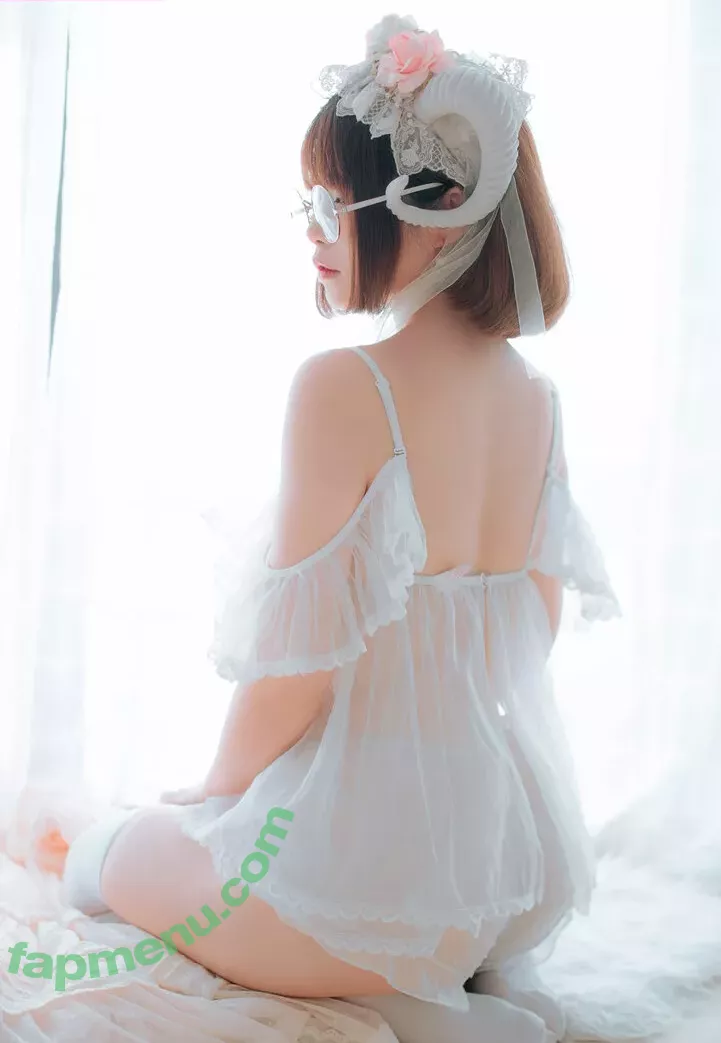 miu_cosplayer nude photo #0018 (Milky_choco93 / ミウ Cosplayer)