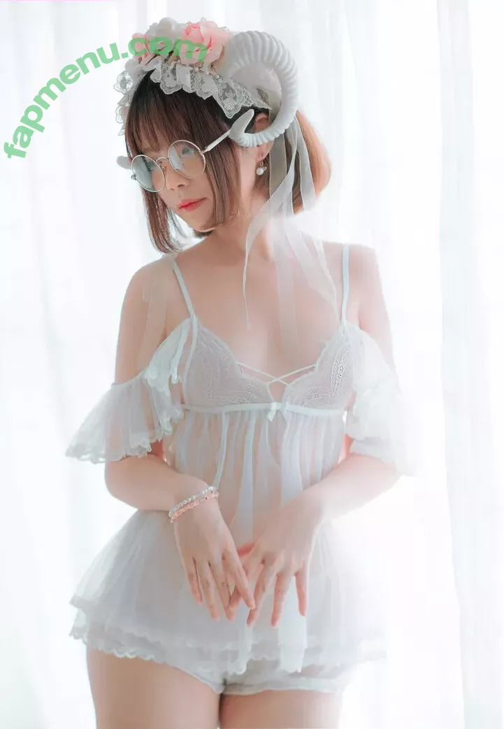 miu_cosplayer nude photo #0020 (Milky_choco93 / ミウ Cosplayer)