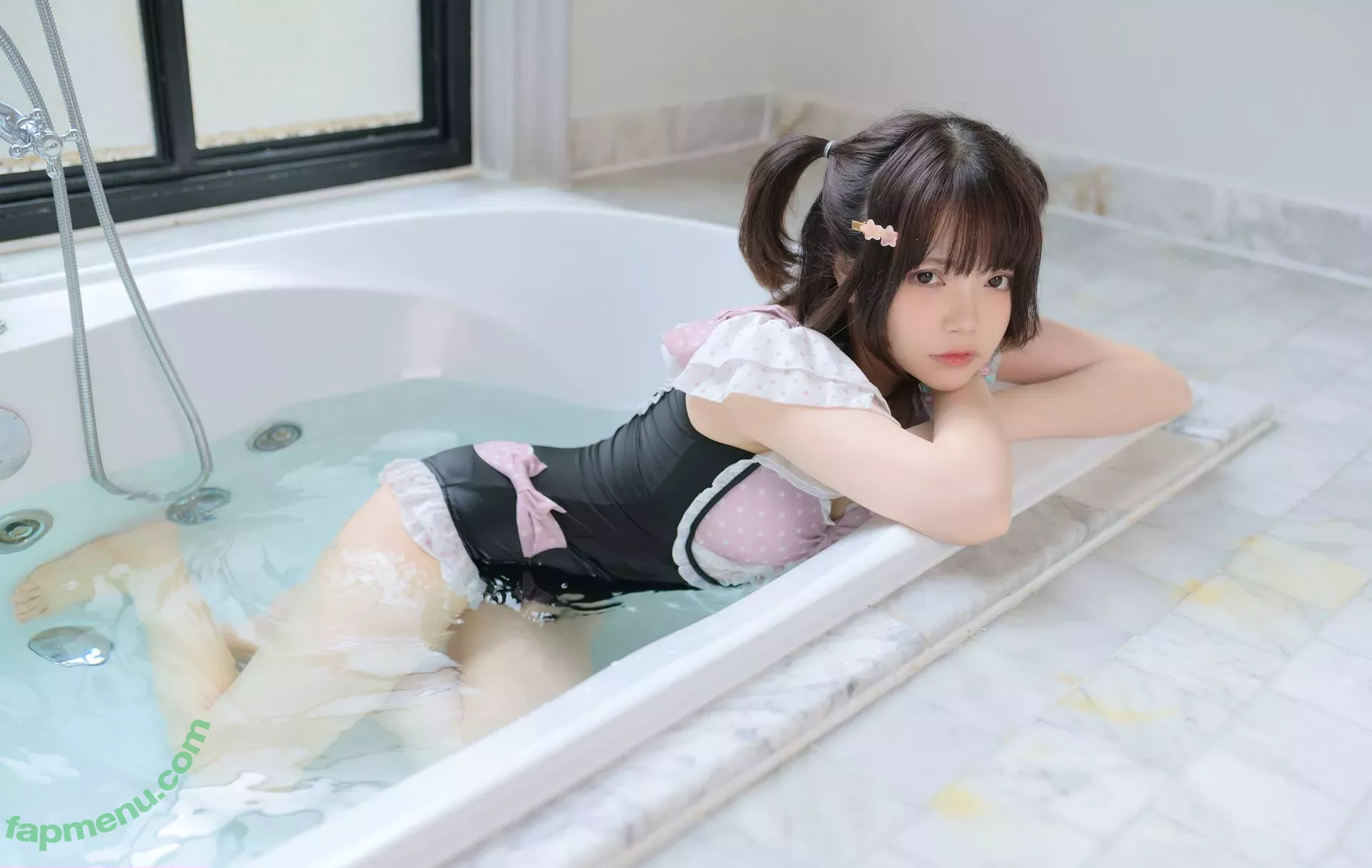 miu_cosplayer nude photo #0361 (Milky_choco93 / ミウ Cosplayer)