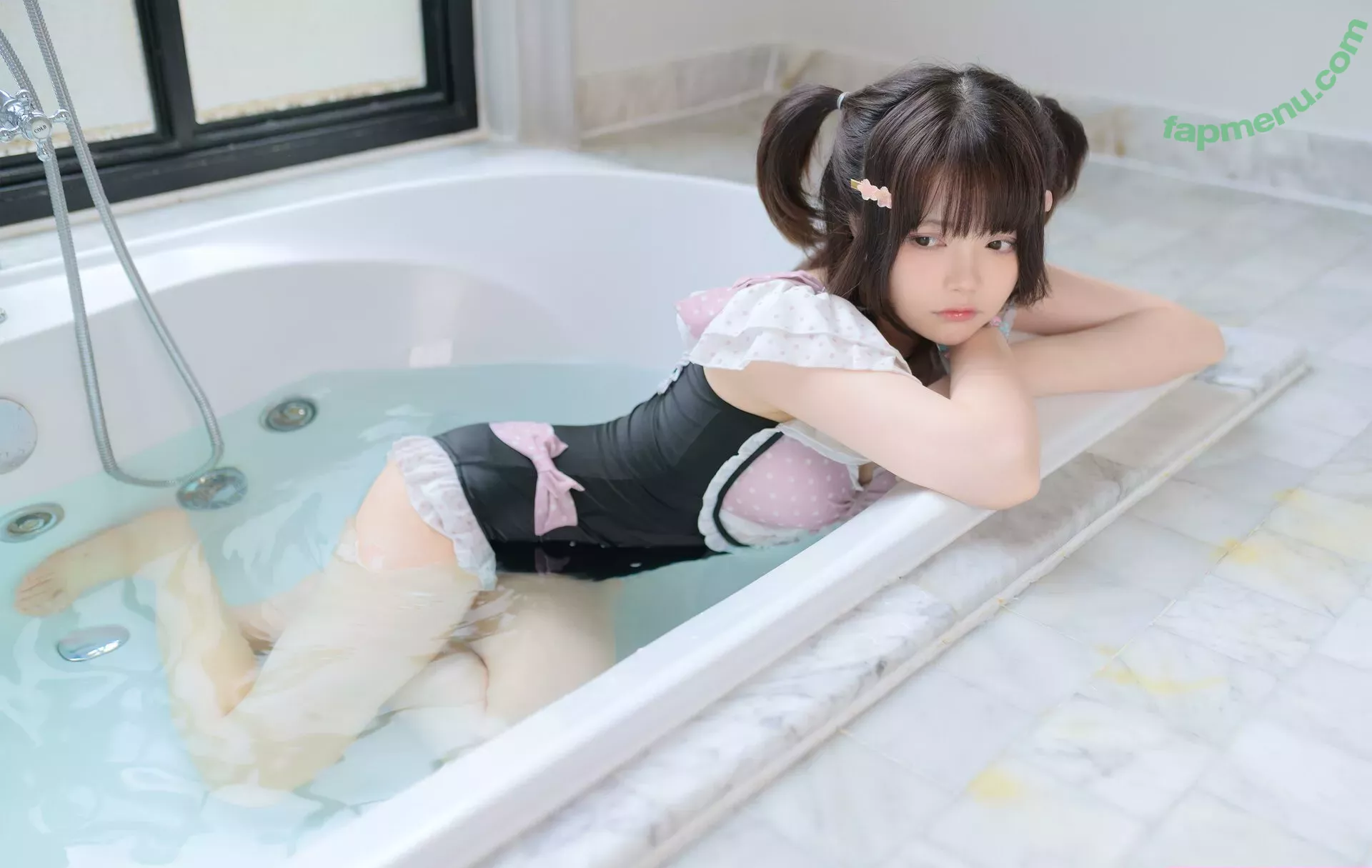 miu_cosplayer nude photo #0362 (Milky_choco93 / ミウ Cosplayer)